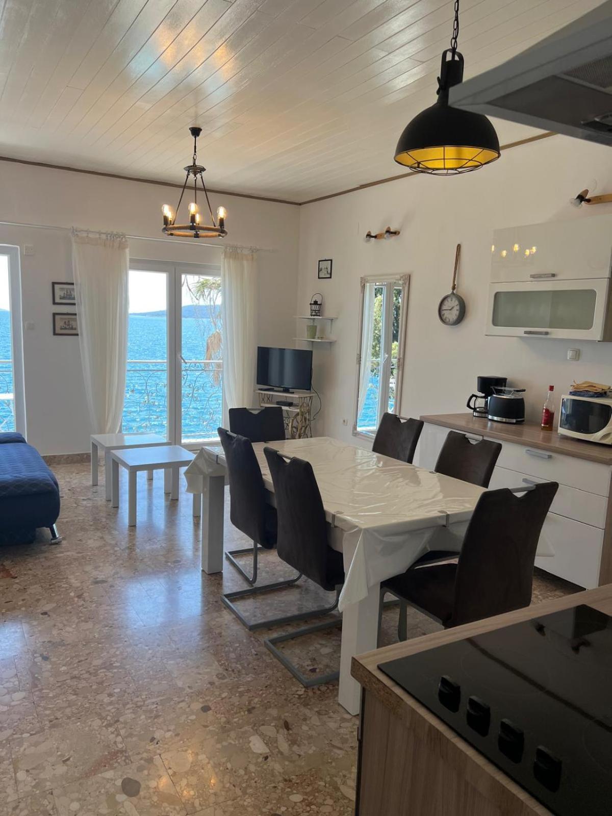 Villa Amarela Seget Vranjica Extérieur photo