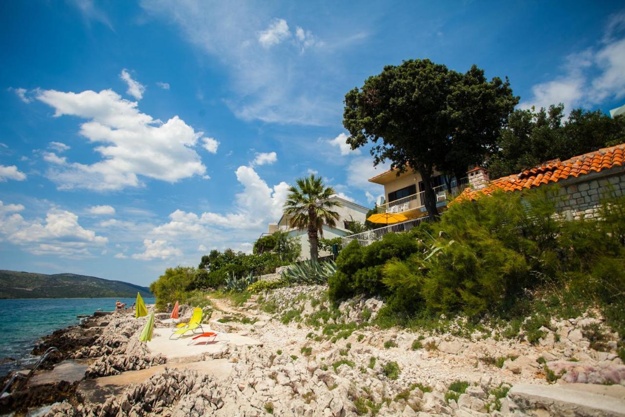 Villa Amarela Seget Vranjica Extérieur photo